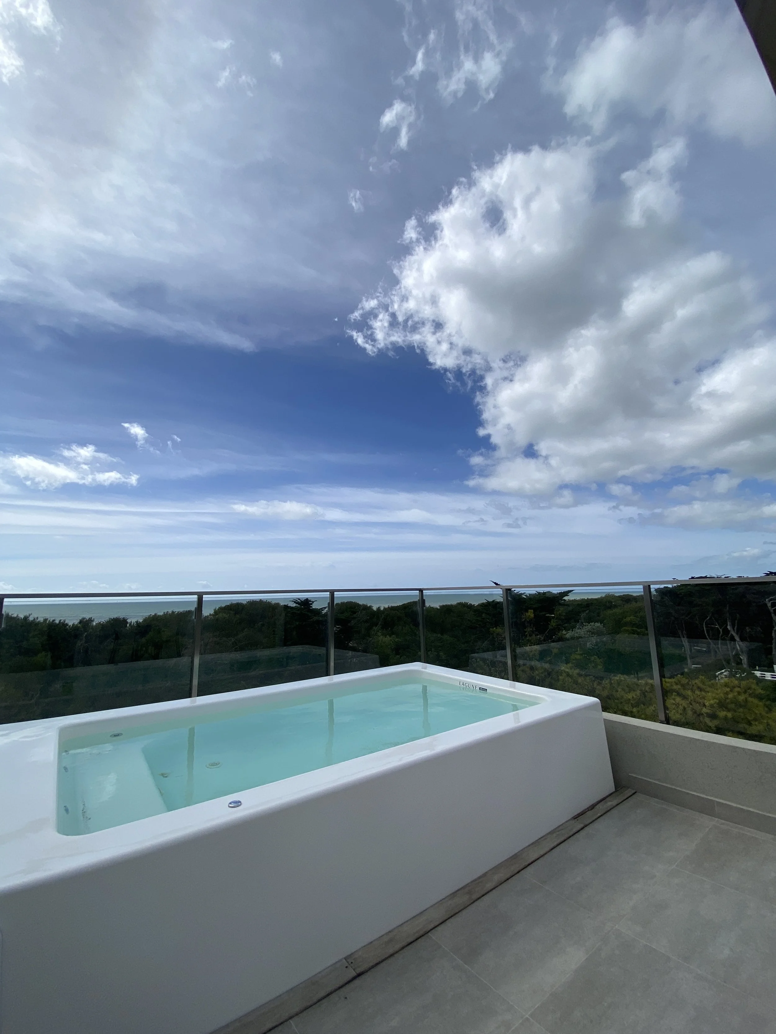 Mini piscina privada (temperatura ambiente)